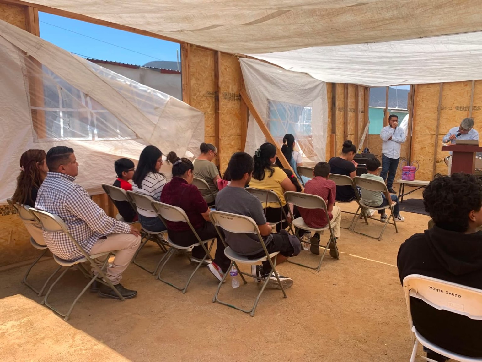 Reunión de Misión Monte Santo en Ensenada